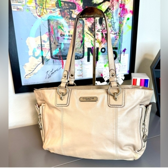 Coach Handbags - Coach Gallery East West Tote